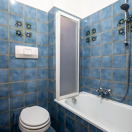 Casa Nel Vicino Al Centro Storico Di アパート *
